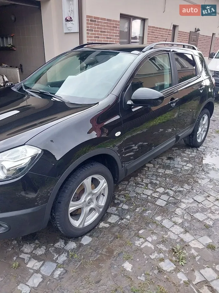 Nissan Qashqai 2013 photo 4