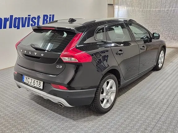 Volvo V40 Cross Country 2016 photo 4