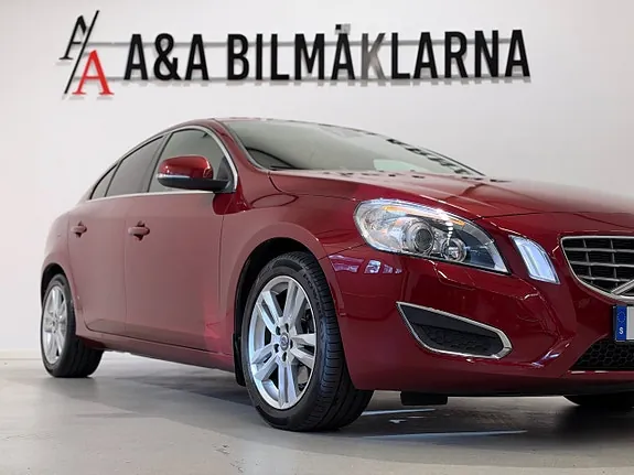 Volvo S60 2011 photo 2