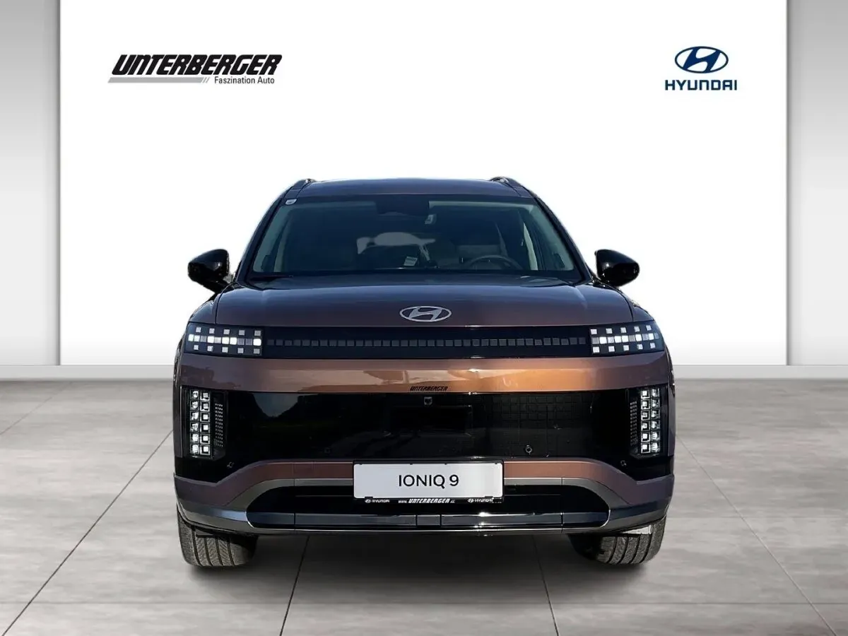 Hyundai Ioniq 9 2025 photo 2