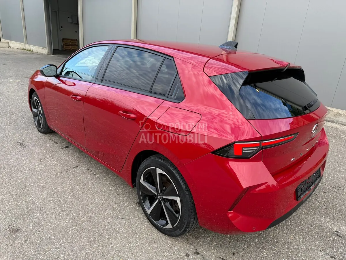 Opel Astra L 2022 photo 5