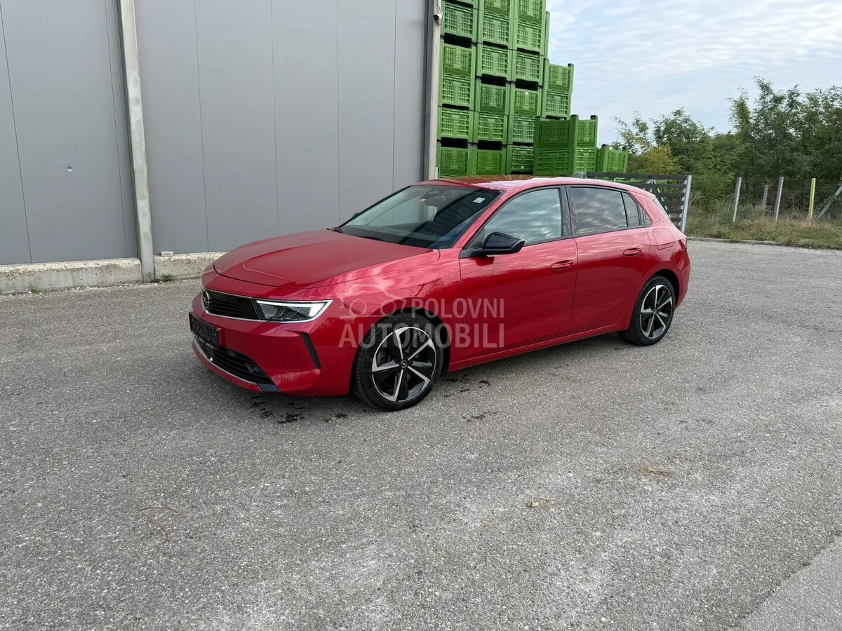 Opel Astra L 2022 photo 4