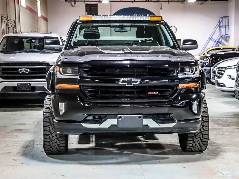 Chevrolet Silverado 1500 2018 photo 2