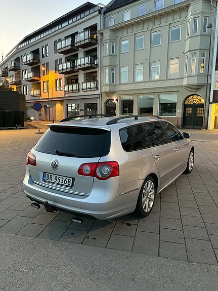 Volkswagen Passat 2010 photo 5