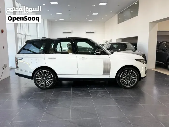 Land Rover Range Rover 2019 photo 2