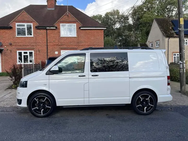 Volkswagen Transporter 2015 photo 3