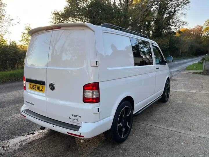 Volkswagen Transporter 2015 photo 5