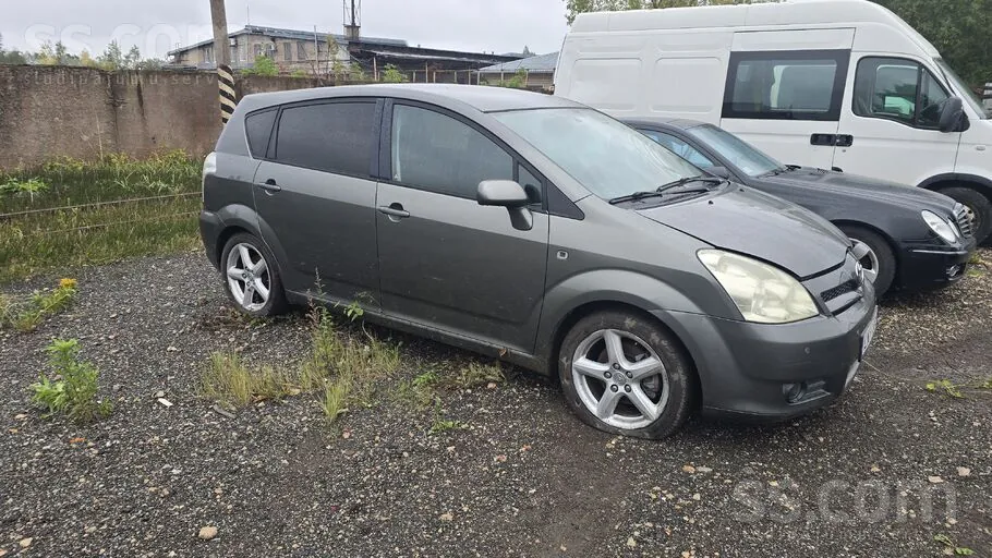 Toyota Corolla Verso