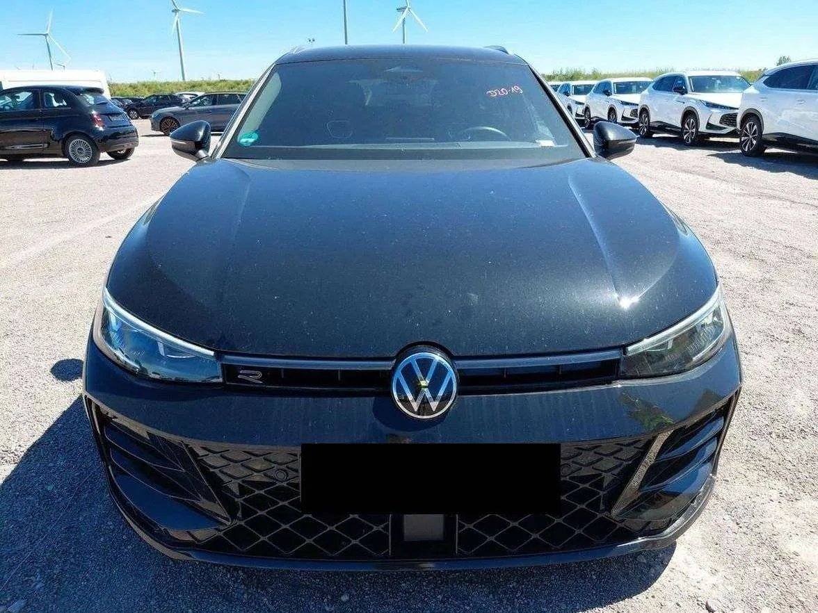 Volkswagen Passat 2025 photo 3