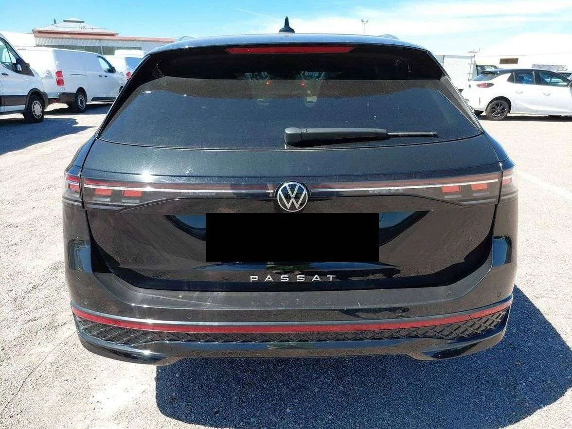 Volkswagen Passat 2025 photo 5