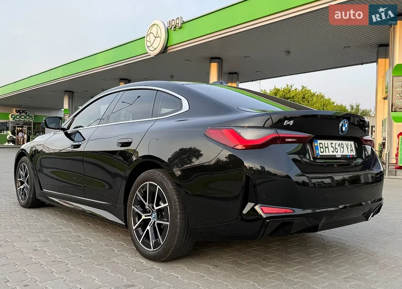 BMW I4 2023 photo 5