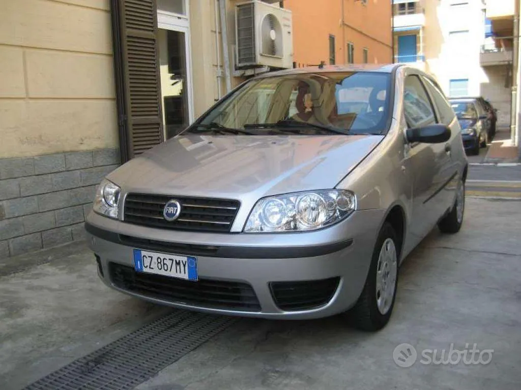 Fiat Punto 2006 photo 3
