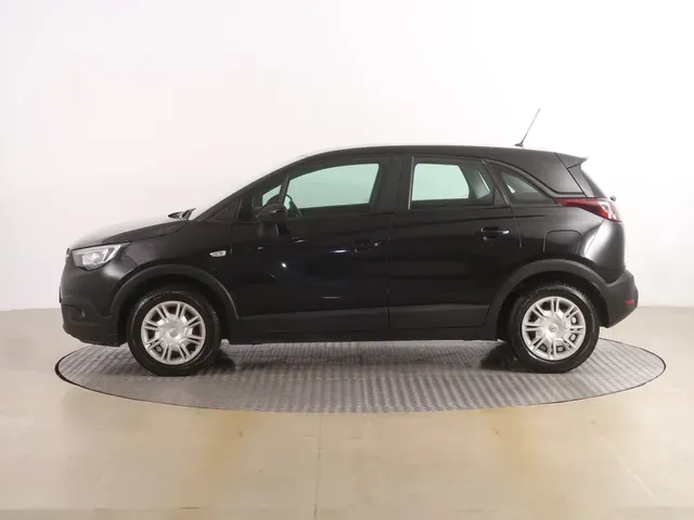 Opel Crossland 2019 photo 2
