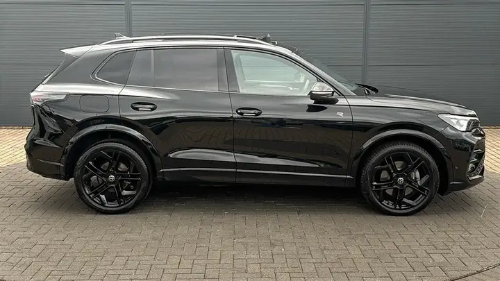 Volkswagen Tiguan 2025 photo 4