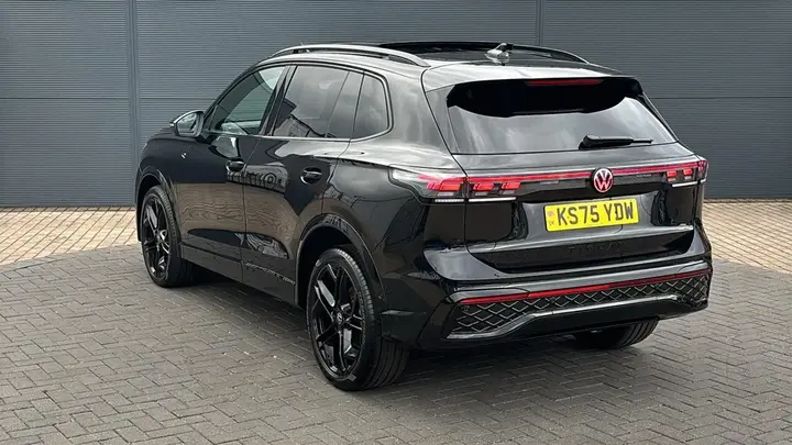 Volkswagen Tiguan 2025 photo 3