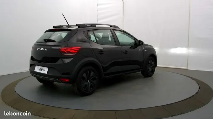Dacia Sandero 2025 photo 2