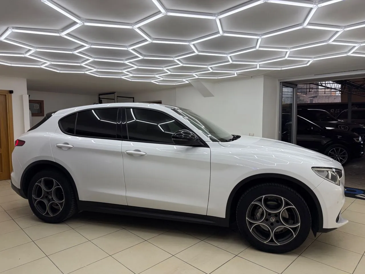 Alfa Romeo Stelvio 2022 photo 5