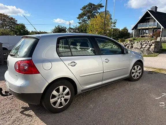 Volkswagen Golf 5 2008 photo 3