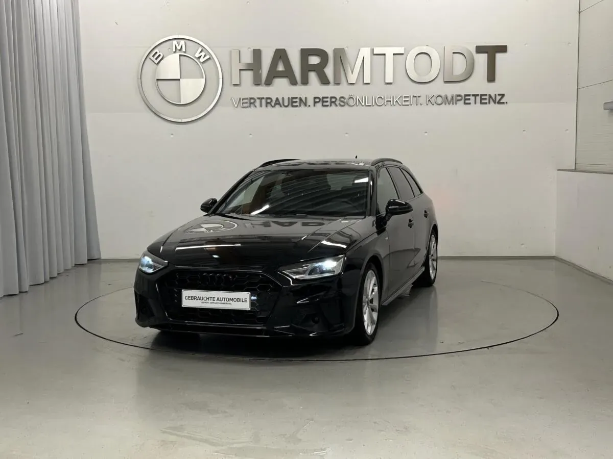 Audi A4 2023 photo 2