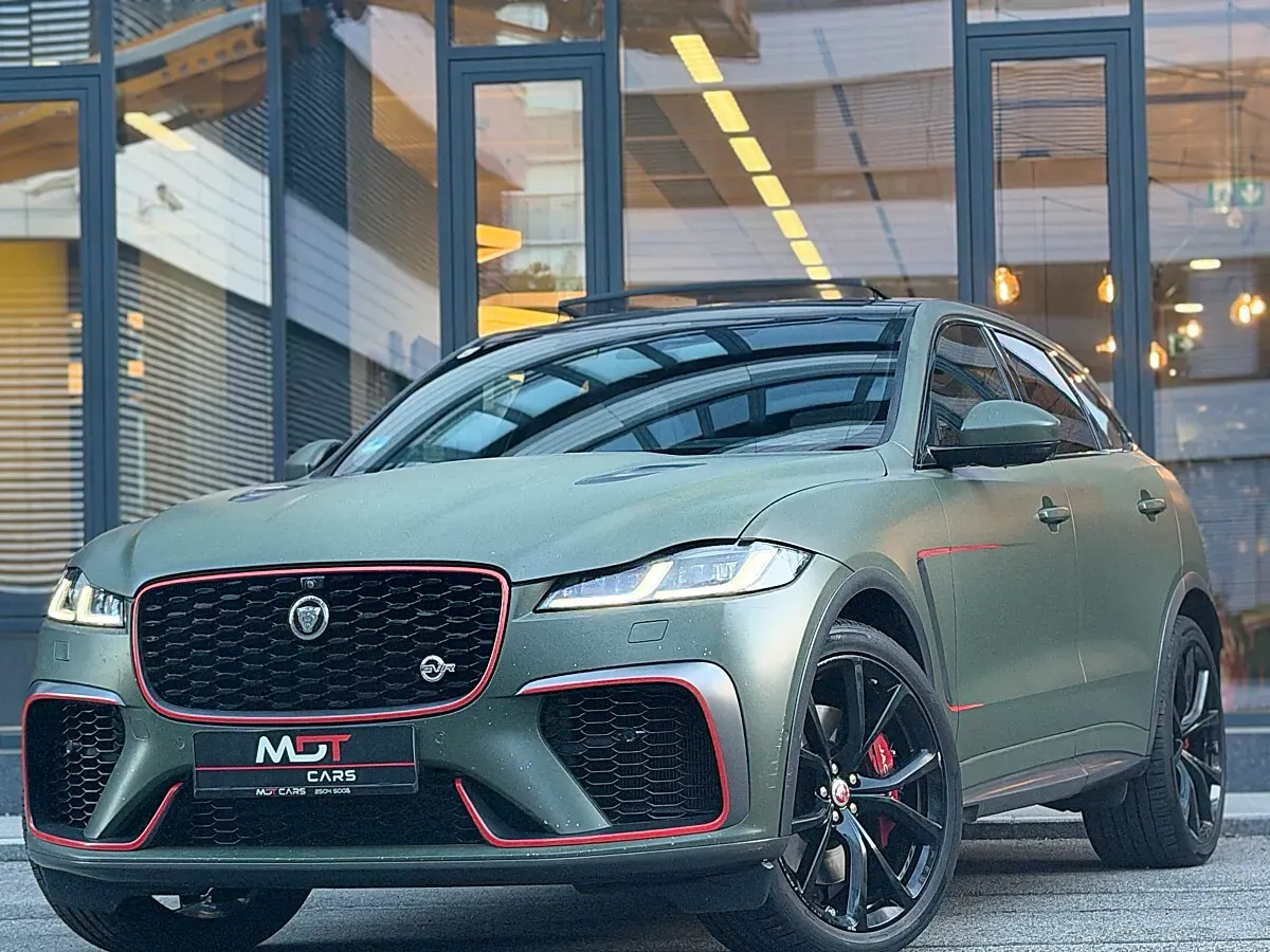 Jaguar F-Pace