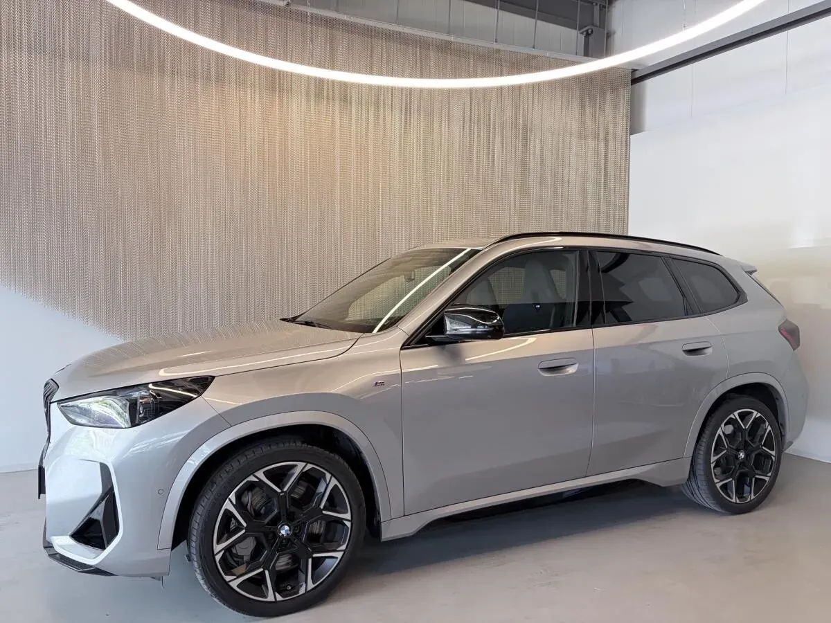 BMW X1 2024 photo 3