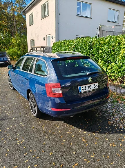 Skoda Octavia 2014 photo 3