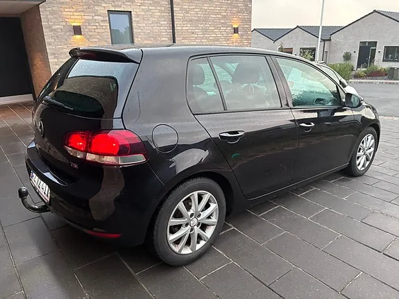 Volkswagen Golf Vi 2010 photo 3
