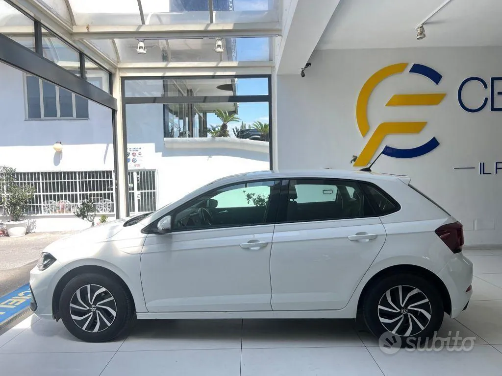 Volkswagen Polo 2023 photo 4
