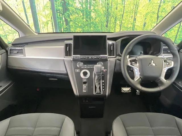 Mitsubishi Delica D 2026 photo 2