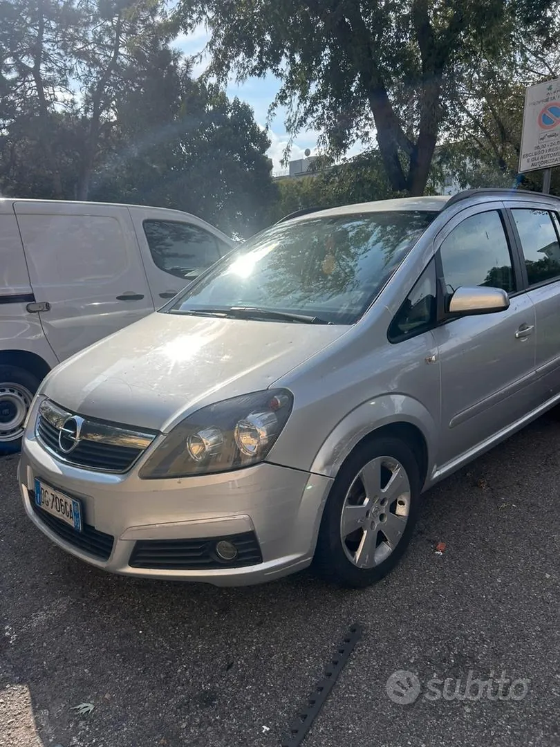 Opel Zafira 2007 photo 5