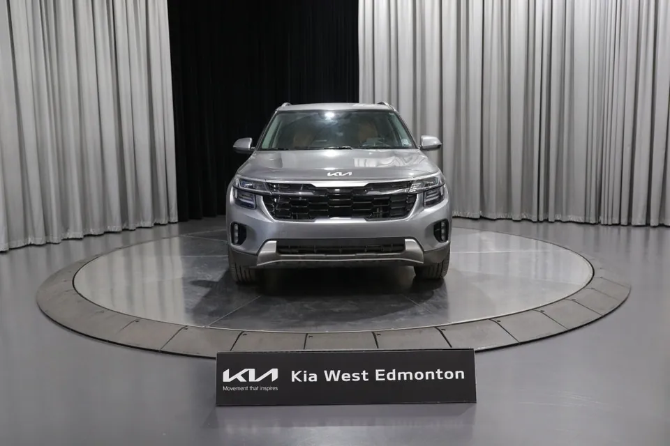 Kia Seltos 2024 photo 2