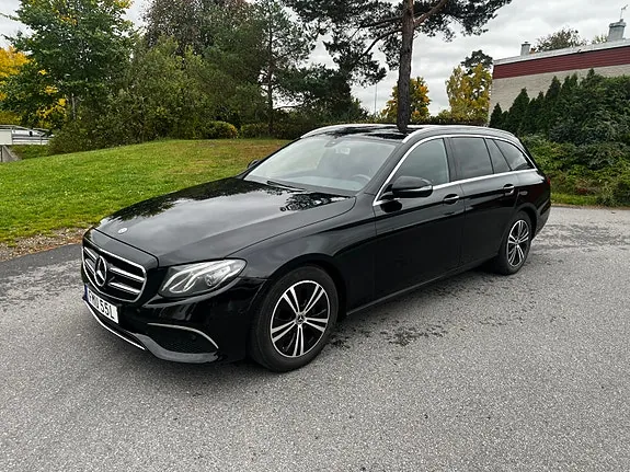 Mercedes-Benz E220 2020 photo 4