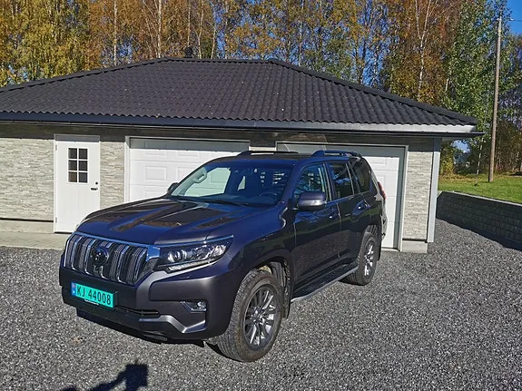Toyota Land Cruiser 2019 photo 2