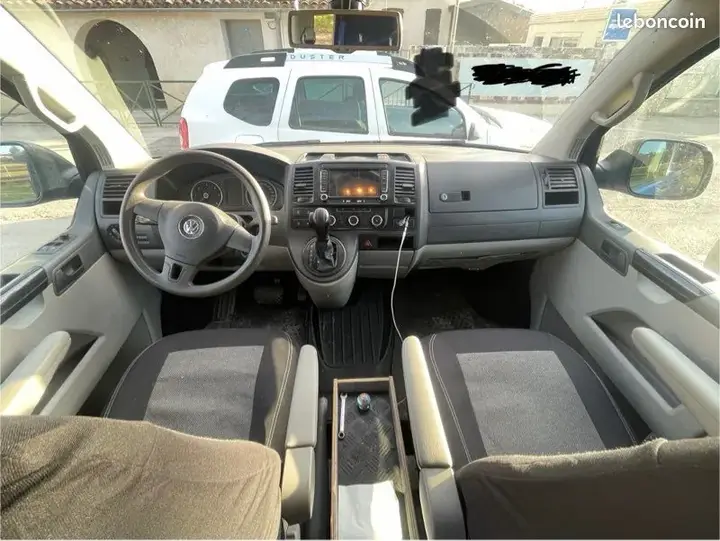 Volkswagen T5 2015 photo 2