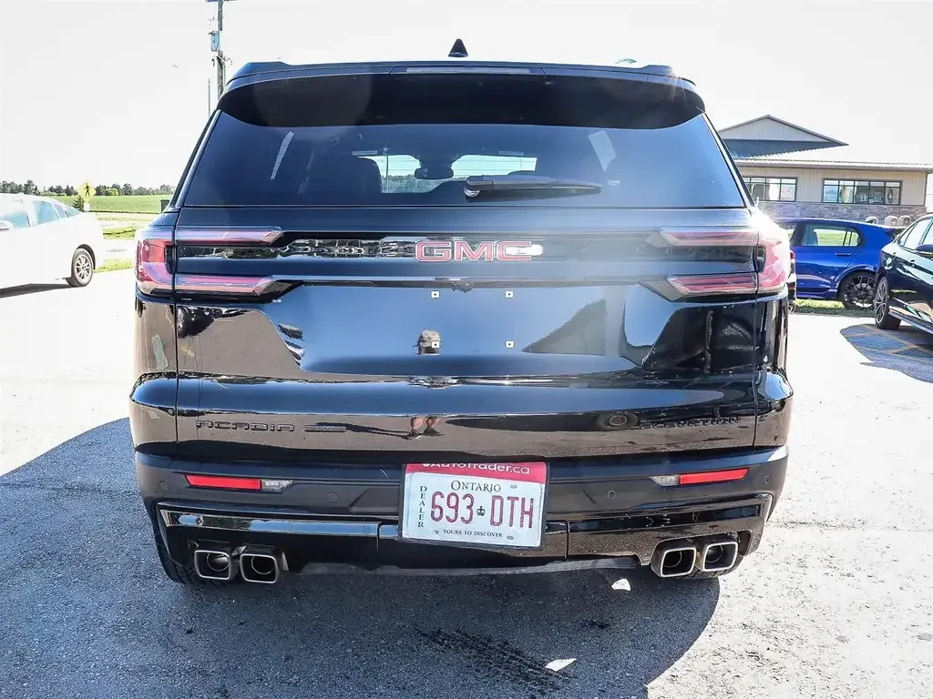 GMC Acadia 2025 photo 4