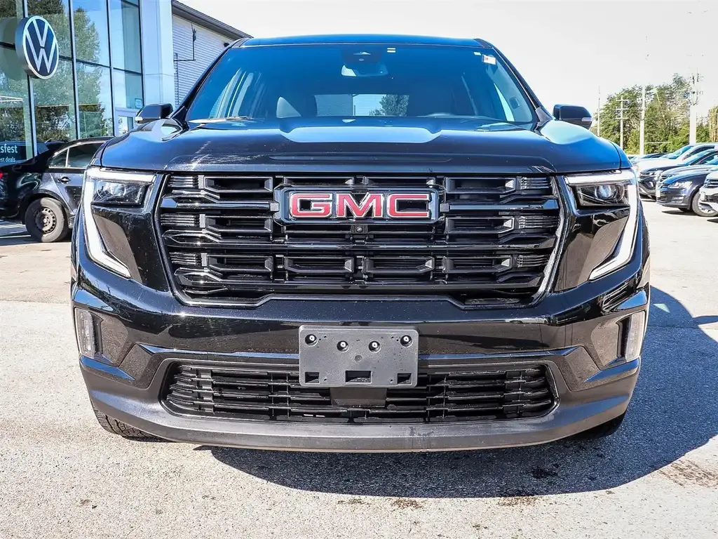GMC Acadia 2025 photo 2