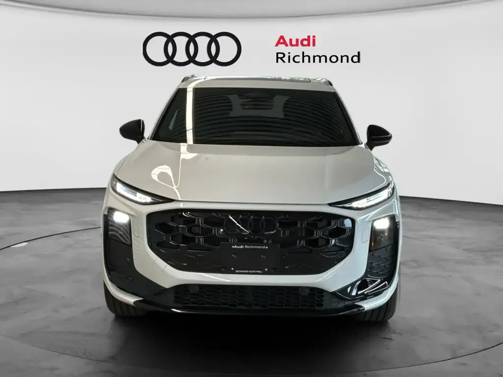 Audi Q3 2026 photo 2
