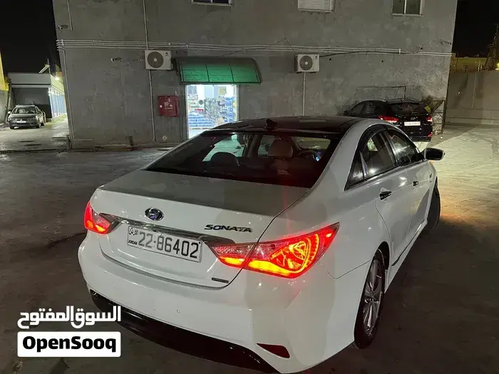Hyundai Sonata 2015 photo 2