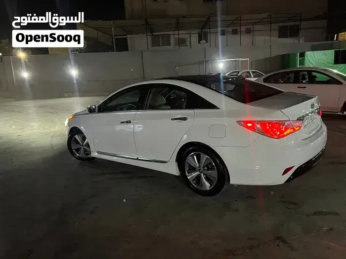 Hyundai Sonata 2015 photo 4