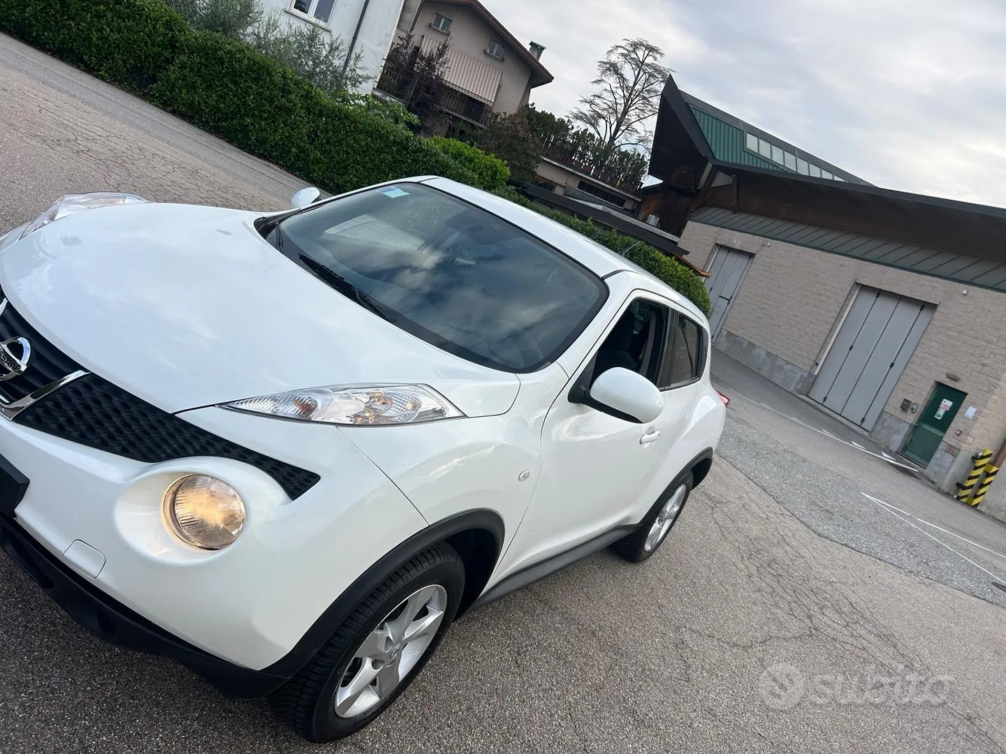 Nissan Juke 2013 photo 2