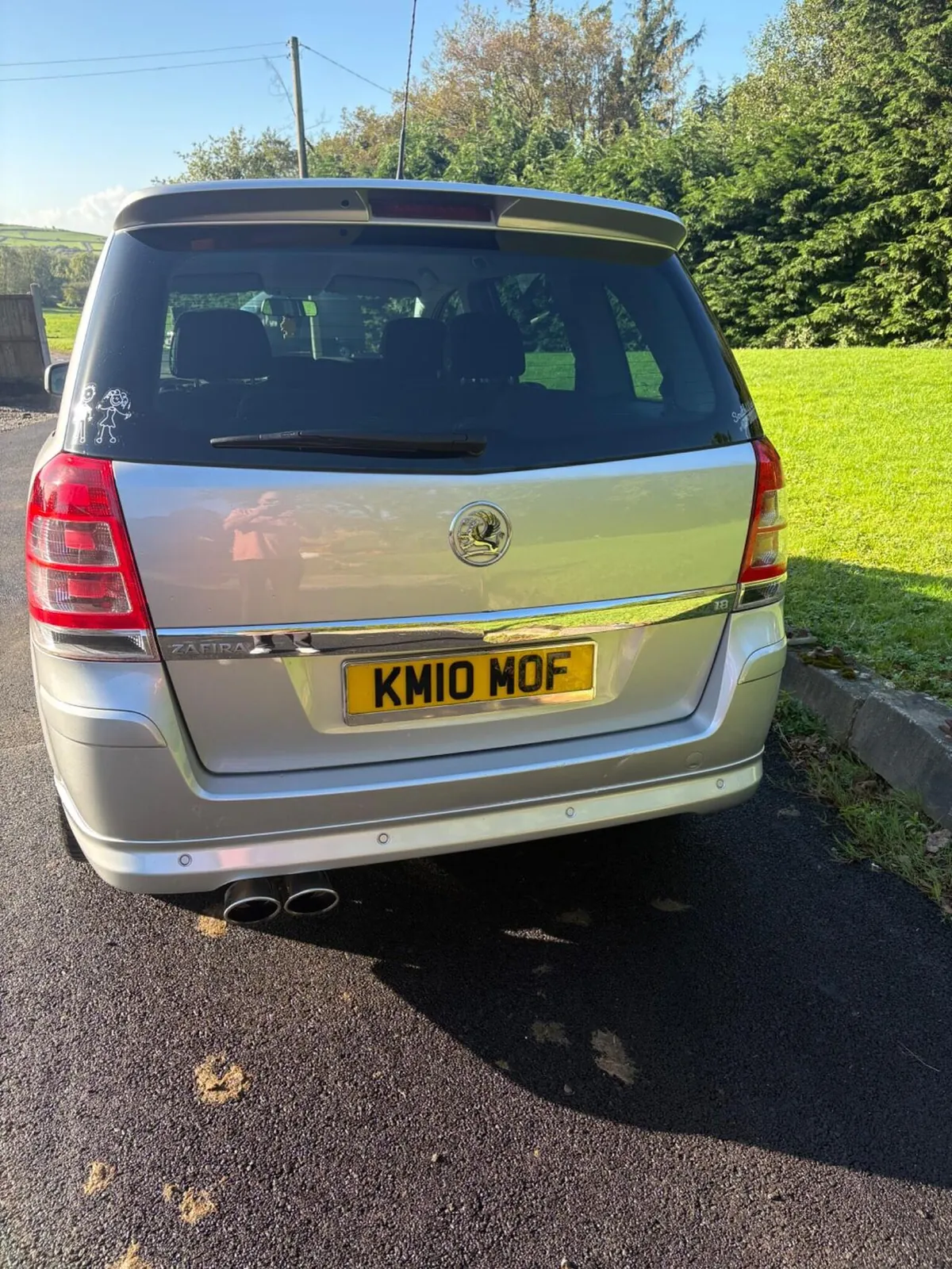 Vauxhall Zafira 2010 photo 2