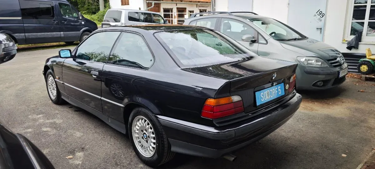 BMW 3 Series 1994 photo 3