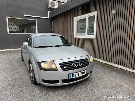 Audi Tt 2000 photo 2