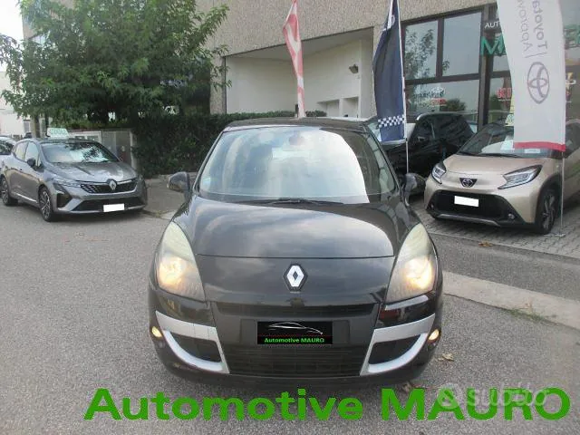 Renault Scenic 2010 photo 2