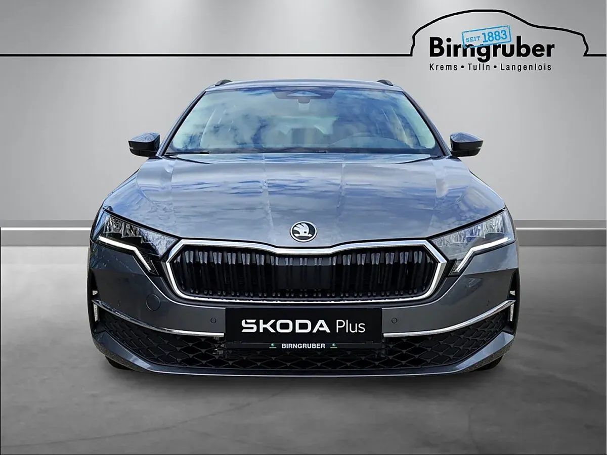 Skoda Octavia 2026 photo 2