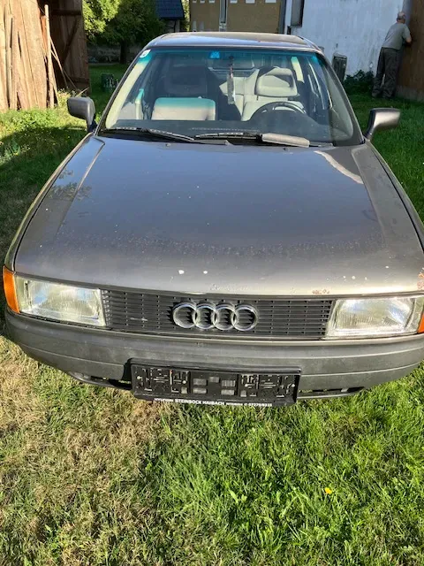 Audi 80 1988 photo 3