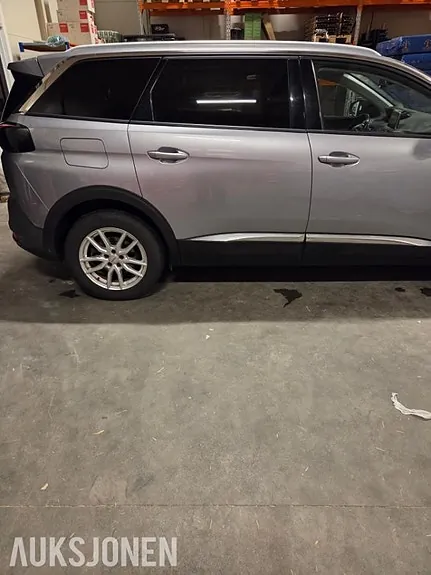 Peugeot 5008 2018 photo 4