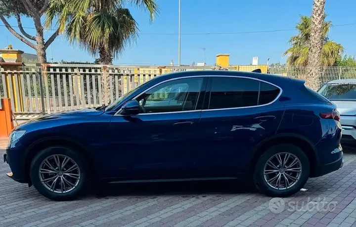 Alfa Romeo Stelvio 2021 photo 4