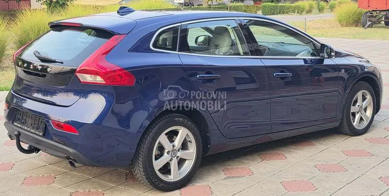 Volvo V40 2014 photo 4
