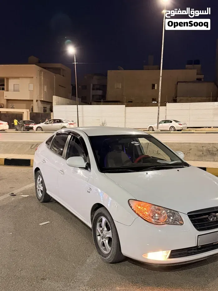 Hyundai Elantra 2009 photo 2